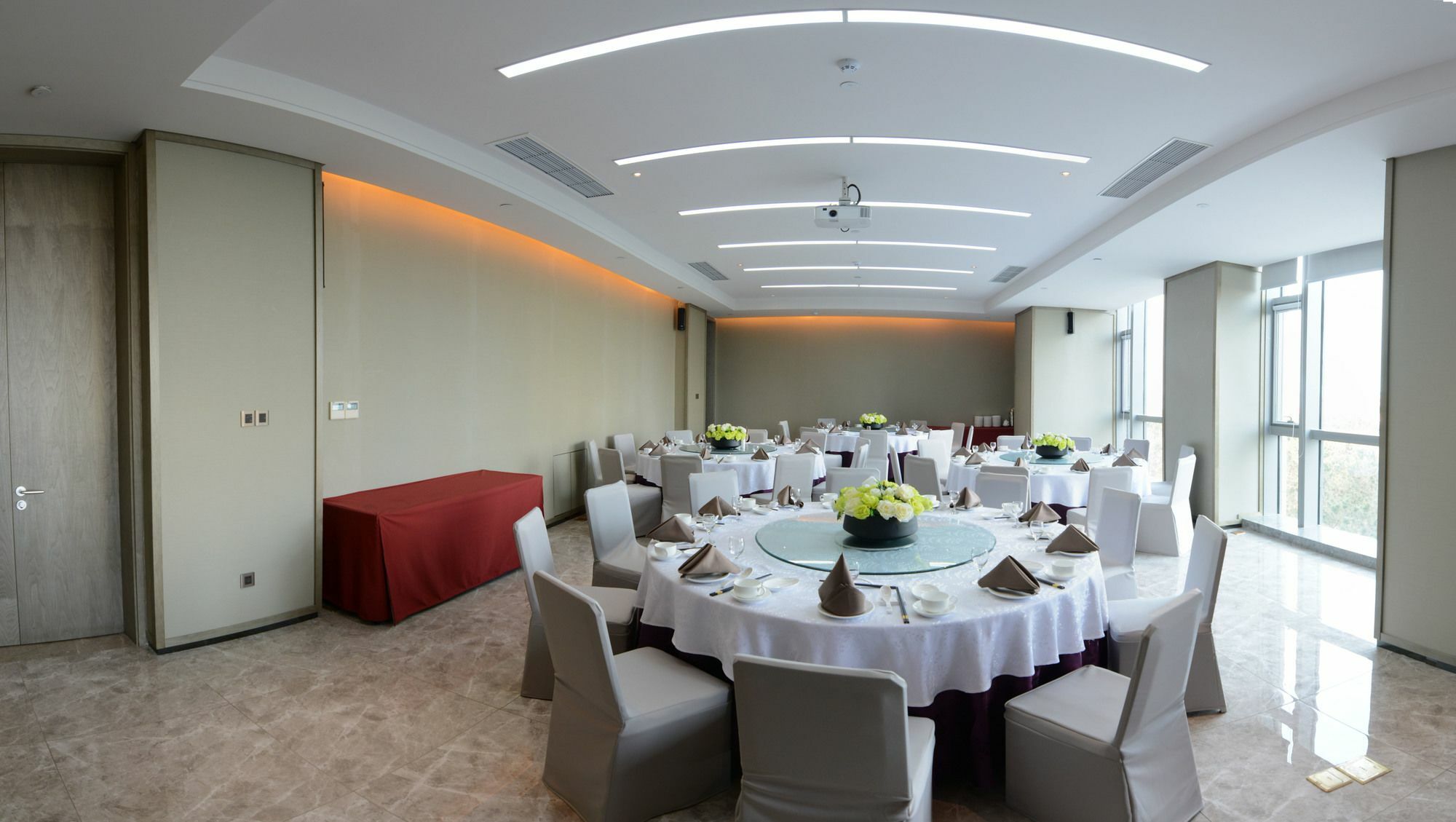 WeiHai Qingtiwan Holiday Hotel Buitenkant foto